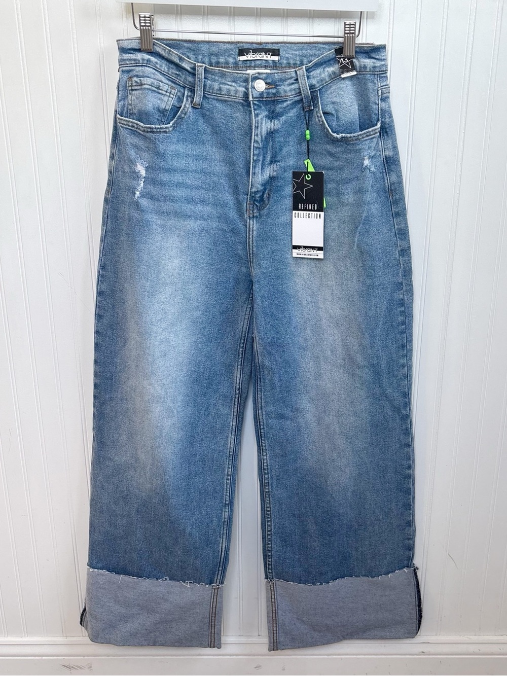 Vibrant M.I.U Women’s Sz 13/30 Wide Leg Cuffed Jeans Medium Wash Distressed NEW